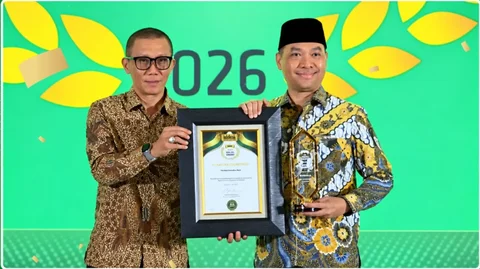 Bank Syariah Amanah Ummah Raih Titanium Champion, 15 Tahun Pertahankan Kinerja Sangat Baik